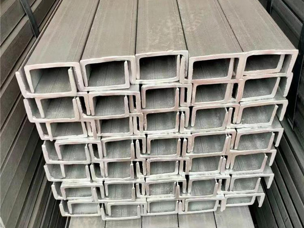 镀锌槽钢