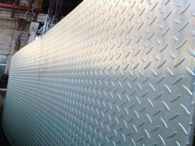 镀锌花纹板