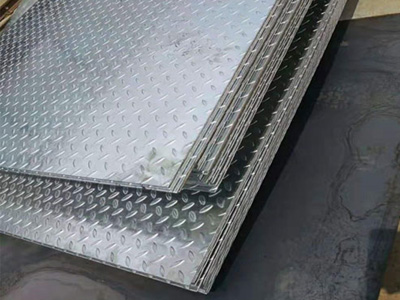 镀锌花纹板