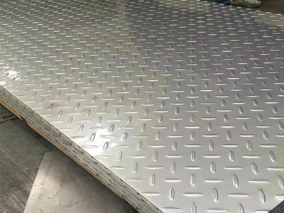 镀锌花纹板